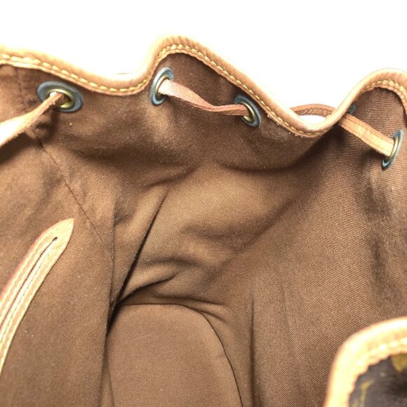 Authentic Louis Vuitton Montsouris MM Monogram Backpack jp560-111925 main image 15
